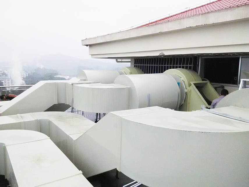 实验楼排风管道